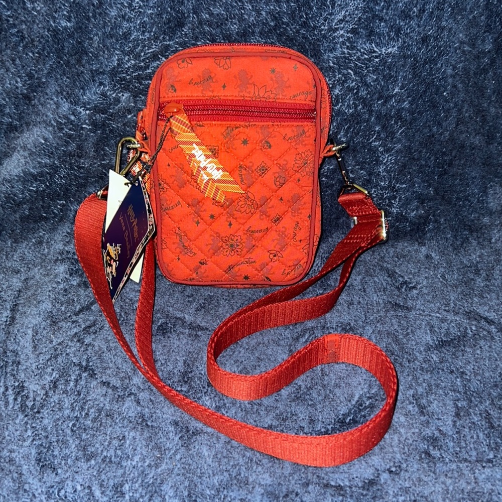 Vera Bradley Harry Potter Gryffindor Small Convertible Crossbody